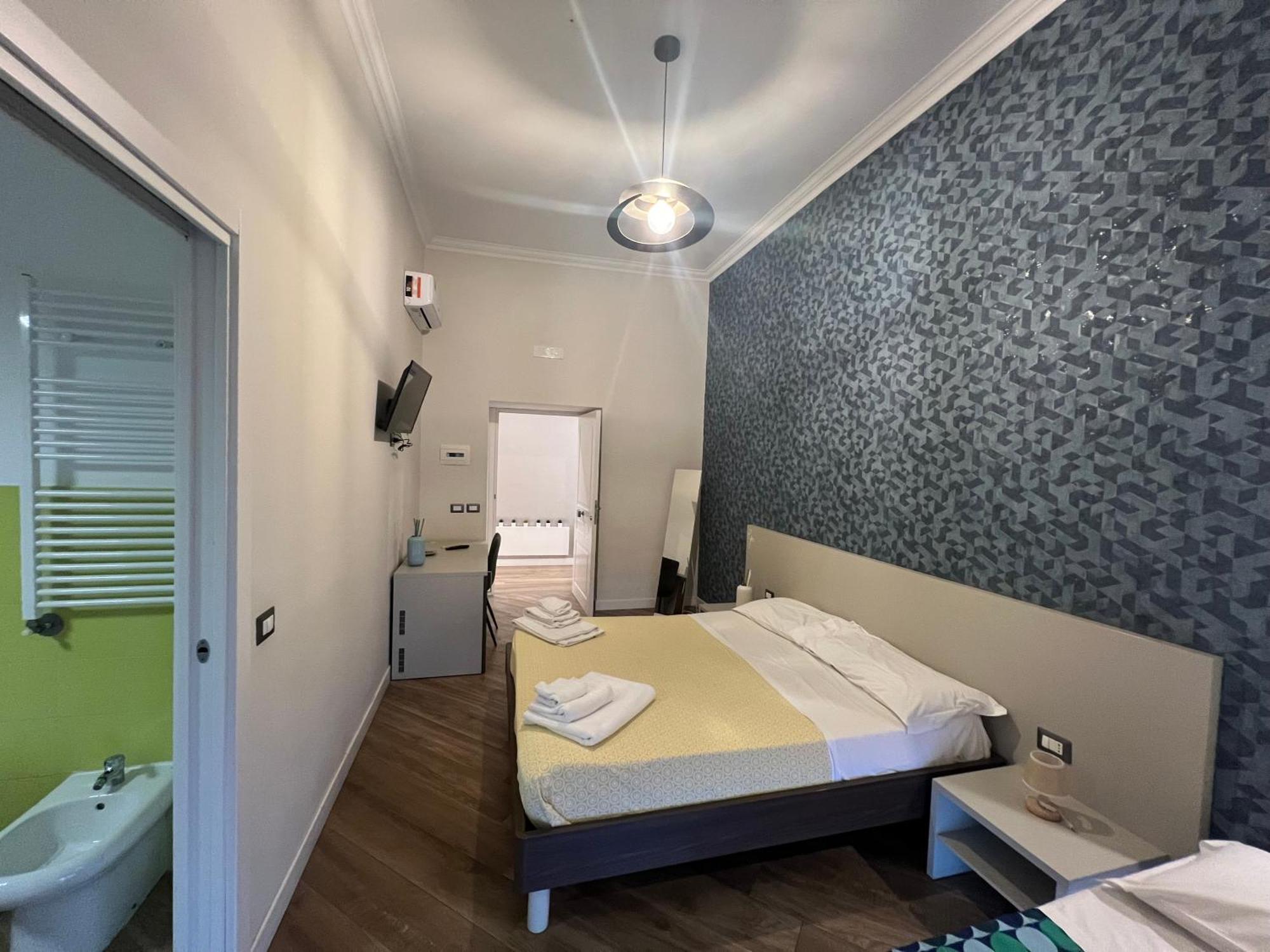 Rooms Garibaldi Νάπολη Εξωτερικό φωτογραφία