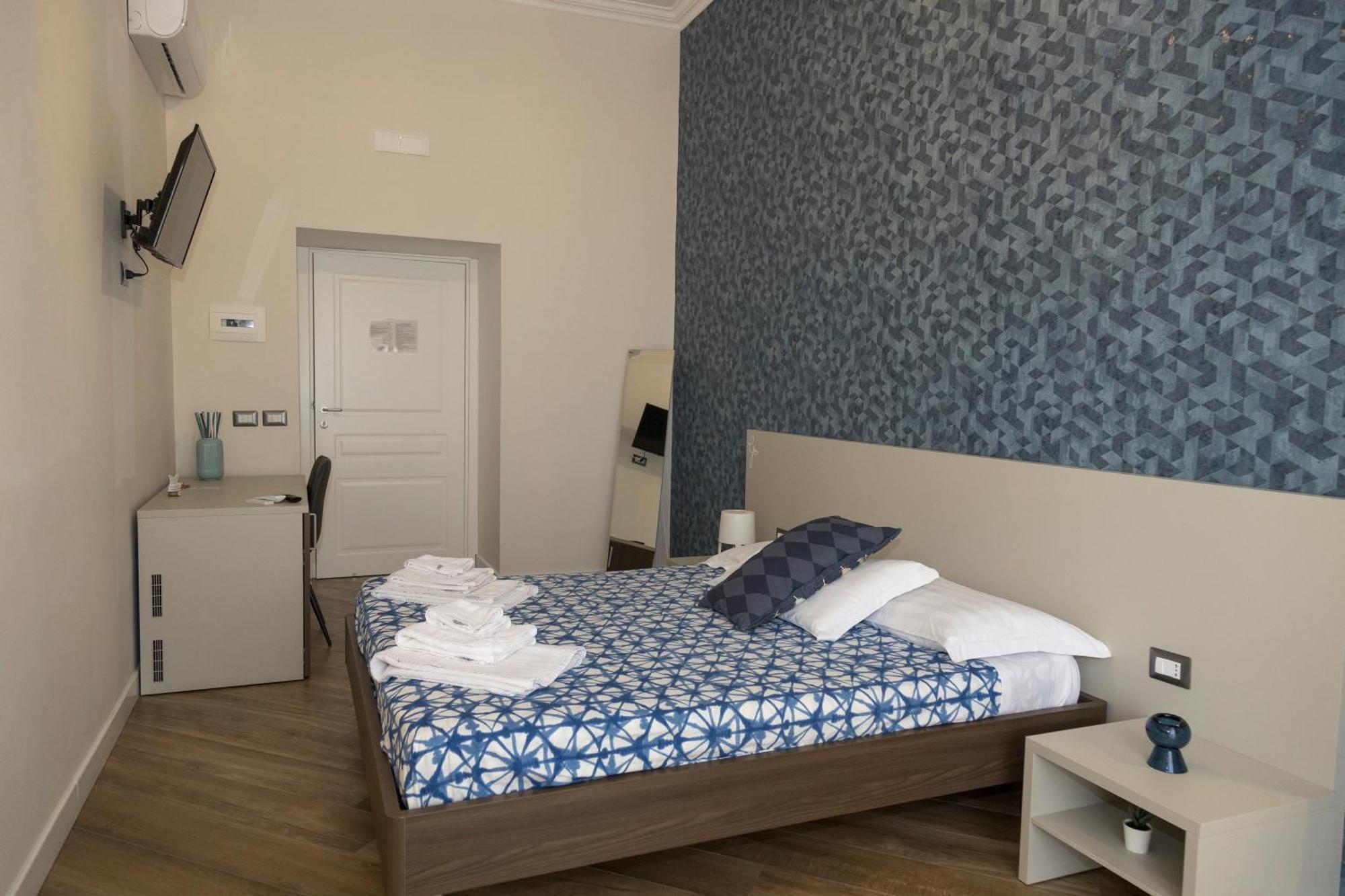 Rooms Garibaldi Νάπολη Εξωτερικό φωτογραφία